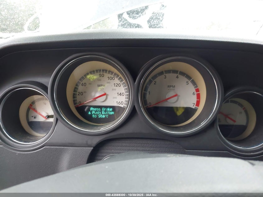 2009 Dodge Challenger R/T VIN: 2B3LJ54T59H510236 Lot: 43569300