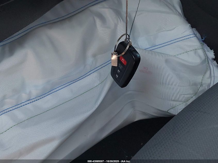 2025 Toyota Rav4 Hybrid Xle VIN: JTMRWRFV2SD303922 Lot: 43569307