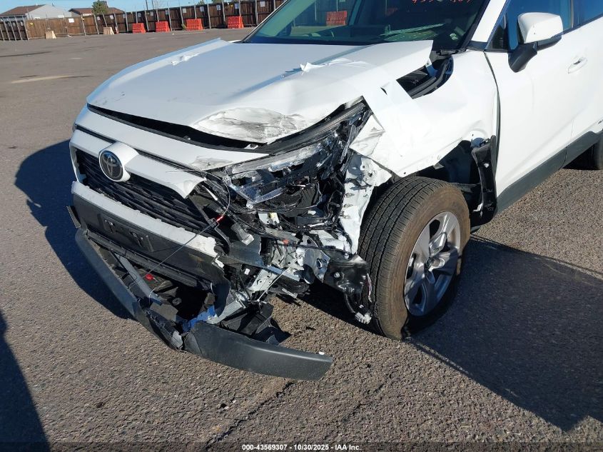 2025 Toyota Rav4 Hybrid Xle VIN: JTMRWRFV2SD303922 Lot: 43569307