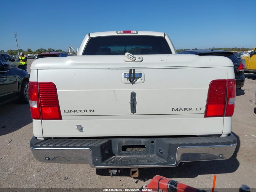 2006 Lincoln Mark Lt VIN: 5LTPW18536FJ16802 Lot: 43569356