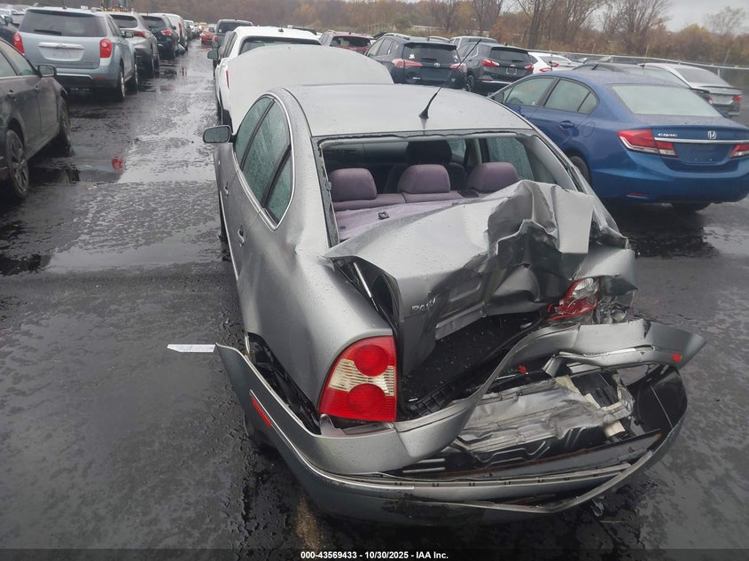 2003 Volkswagen Passat Gls VIN: WVWPD63BX3P193210 Lot: 43569433