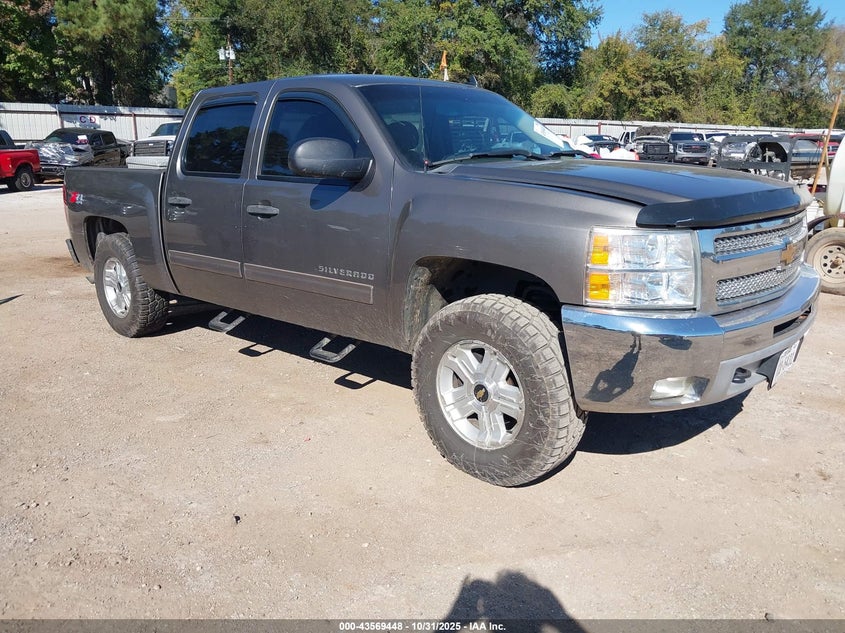 CHEVROLET SILVERADO 1500 LT