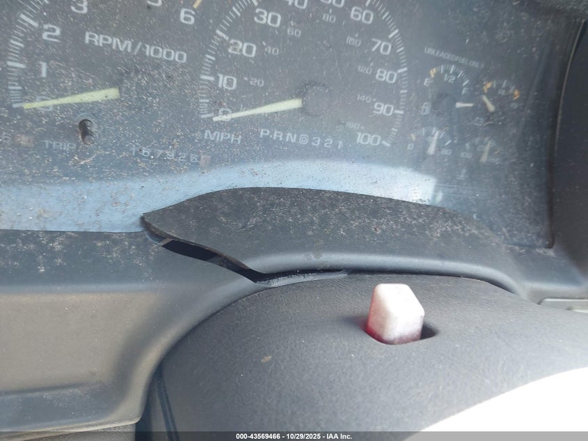 1996 Chevrolet Tahoe K1500 VIN: 3GNEK18R5TG161332 Lot: 43569466