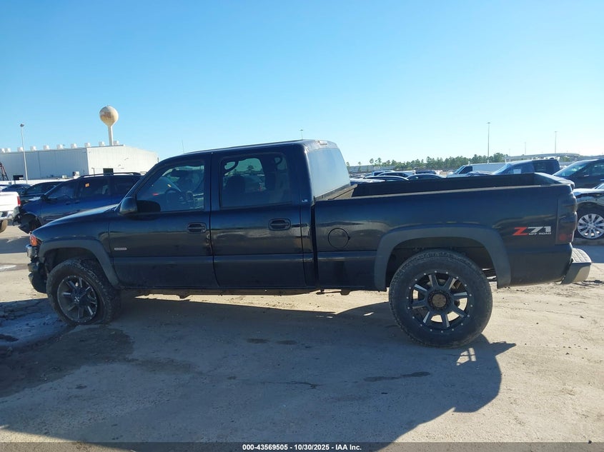 2004 GMC Sierra 2500Hd Sle VIN: 1GTHK23134F134873 Lot: 43569505