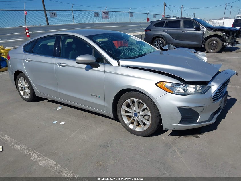 FORD FUSION HYBRID SE
