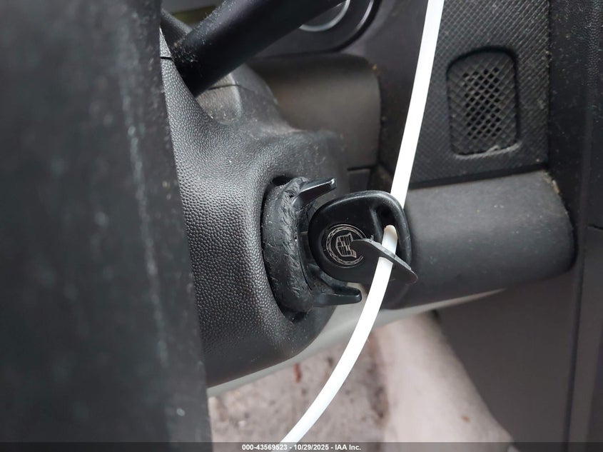 2007 Cadillac Cts Standard VIN: 1G6DM57T370169347 Lot: 43569523