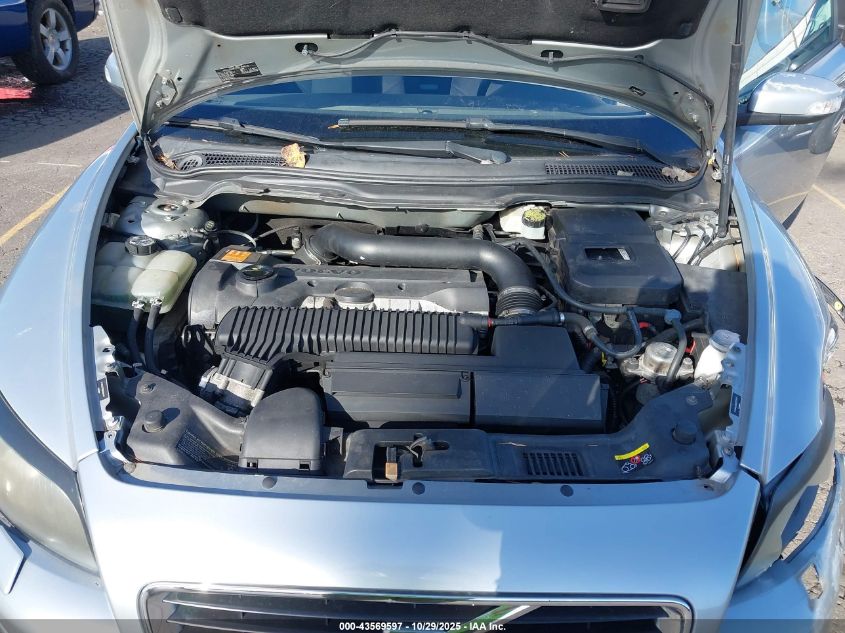 2008 Volvo C30 T5 R-Design/T5 Version 1.0/T5 Version 2.0 VIN: YV1MK672682052443 Lot: 43569597