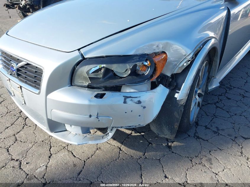 2008 Volvo C30 T5 R-Design/T5 Version 1.0/T5 Version 2.0 VIN: YV1MK672682052443 Lot: 43569597