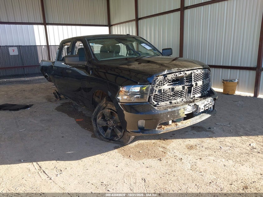 RAM 1500 EXPRESS 4X4 5 7 BOX