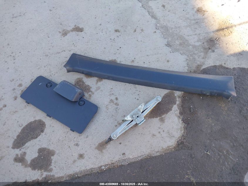 2000 Toyota Rav4 VIN: JT3HP10V7Y7155085 Lot: 43569669