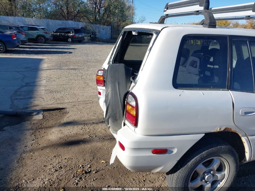 2000 Toyota Rav4 VIN: JT3HP10V7Y7155085 Lot: 43569669