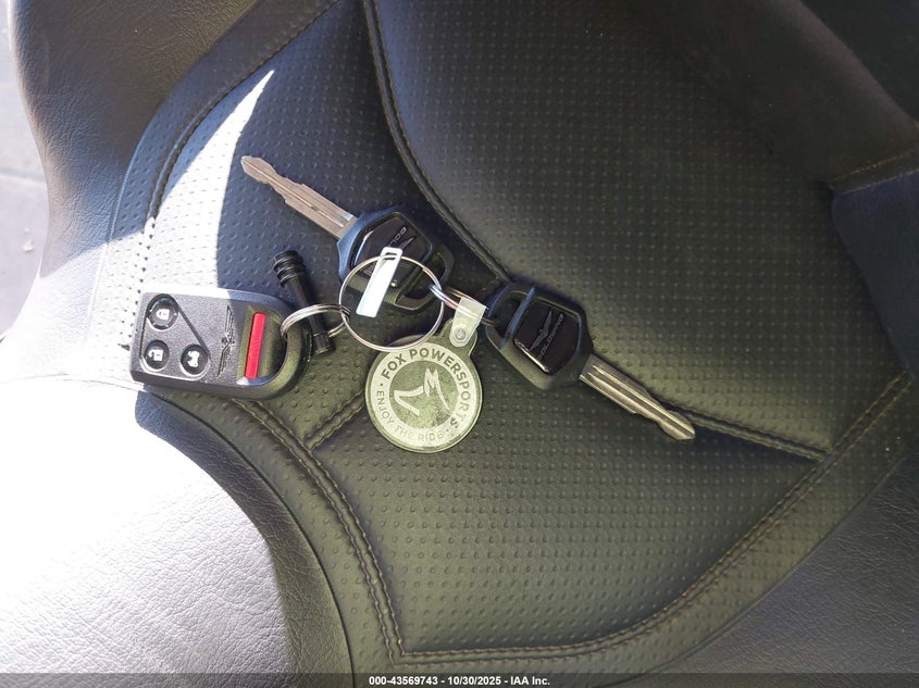 2012 Honda Gl1800 VIN: JH2SC68L3CK000303 Lot: 43569743