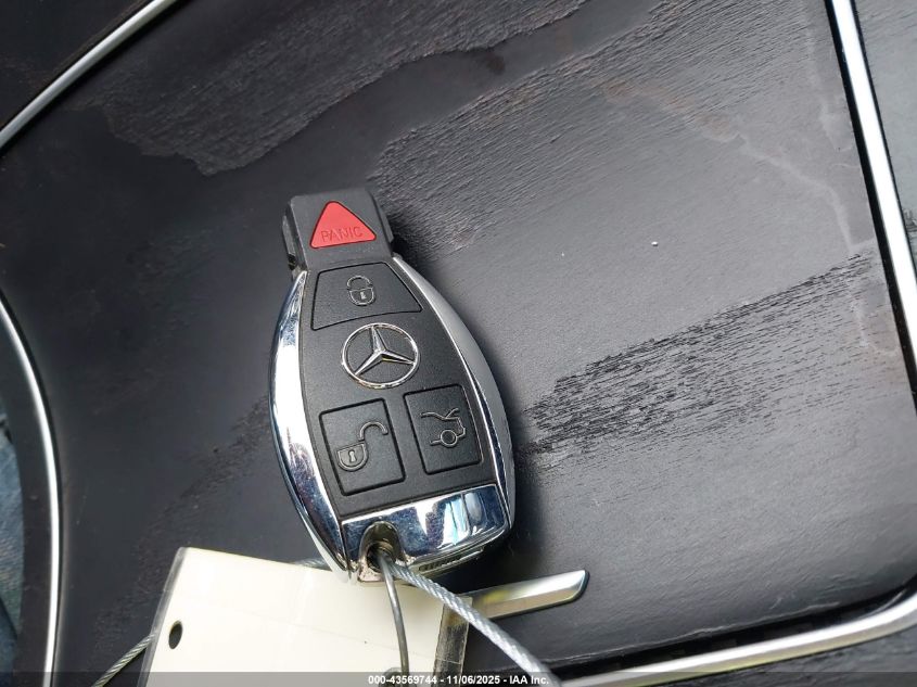 2017 Mercedes-Benz C 300 4Matic VIN: 55SWF4KBXHU186883 Lot: 43569744