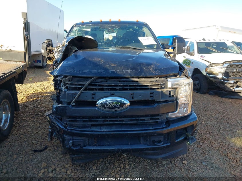 2017 Ford F-350 Lariat VIN: 1FT8W3DT8HEF10392 Lot: 43569757