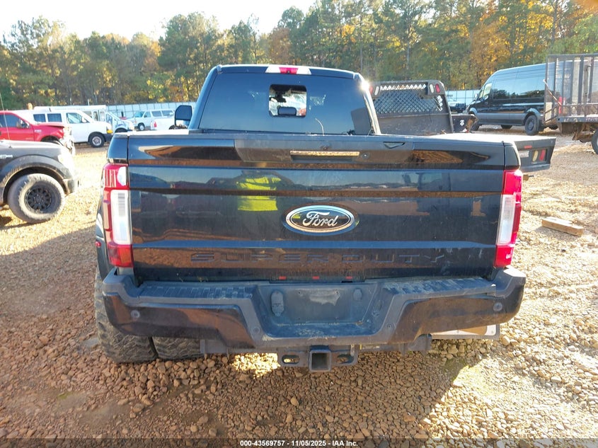 2017 Ford F-350 Lariat VIN: 1FT8W3DT8HEF10392 Lot: 43569757