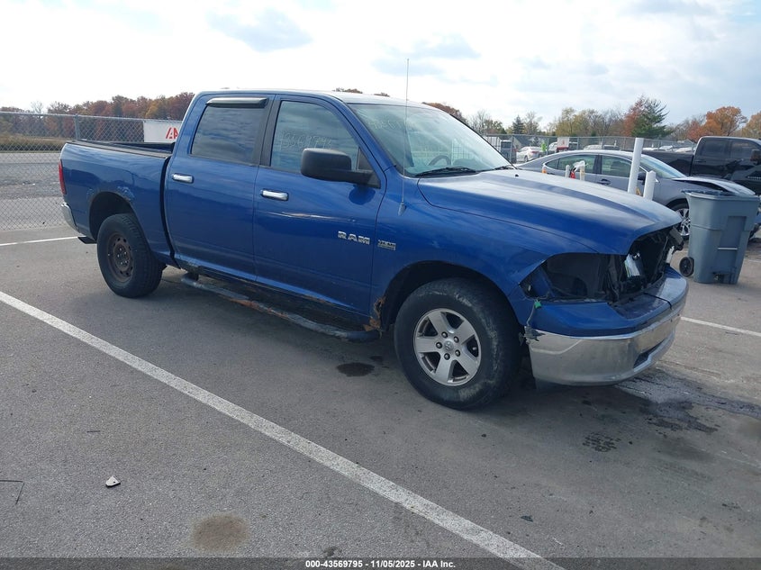 DODGE RAM 1500 SLT/SPORT/TRX