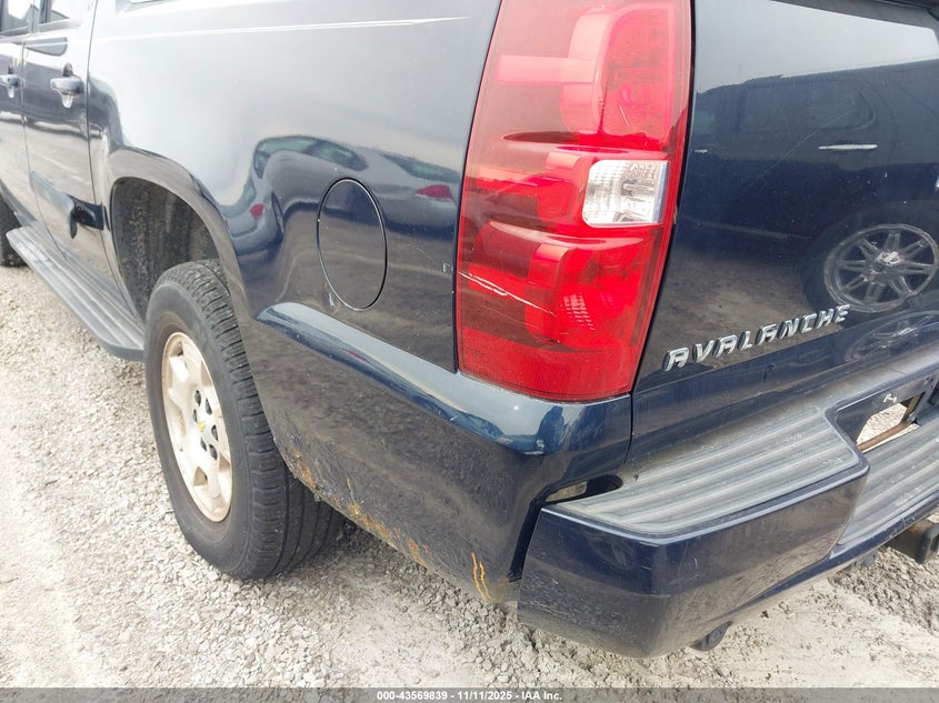 2007 Chevrolet Avalanche 1500 Lt VIN: 3GNEC12J17G114238 Lot: 43569839