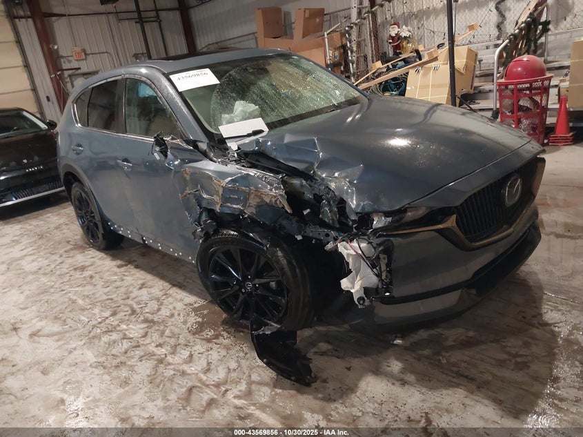 MAZDA CX-5 CARBON EDITION