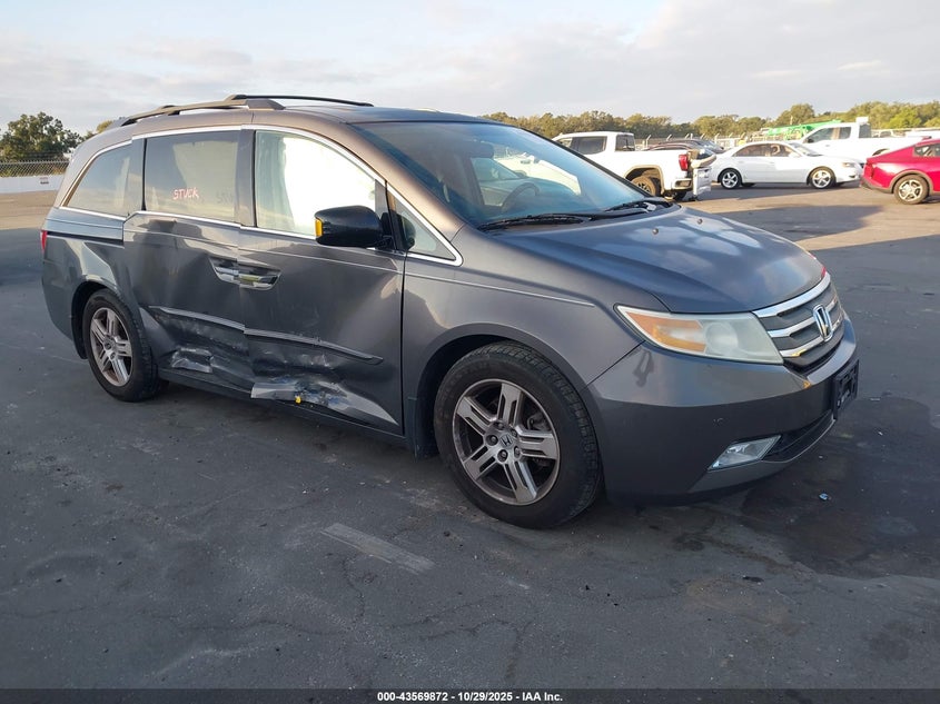 2013 HONDA ODYSSEY TOURING/TOURING ELITE - 5FNRL5H91DB022482