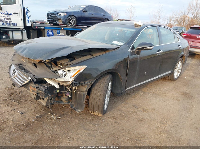 JTHBK1EG2C2480550 2012 LEXUS ES photo no. 2