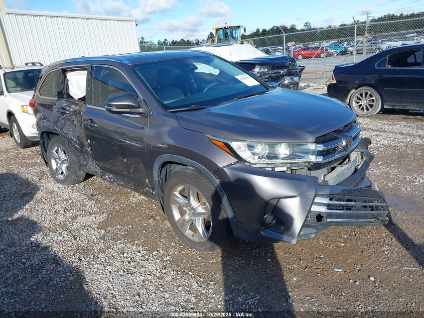 TOYOTA HIGHLANDER LIMITED