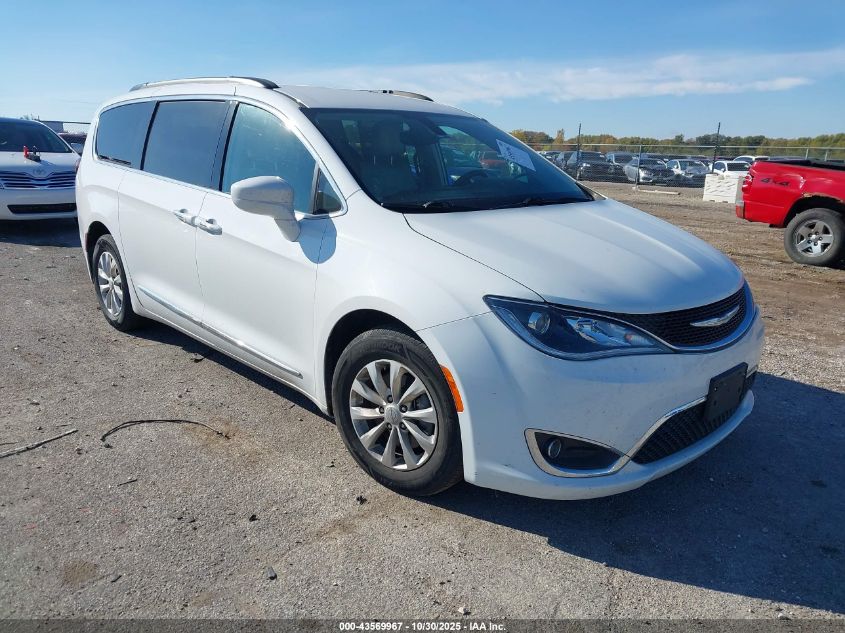 CHRYSLER PACIFICA TOURING-L