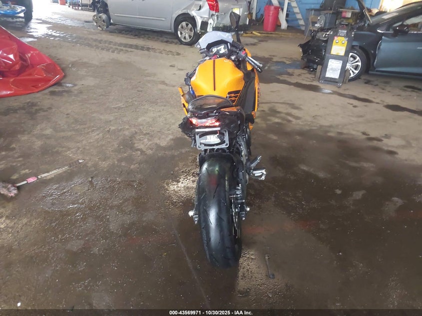 2025 Kawasaki Ex650 P VIN: ML5EXEP15SDAE9471 Lot: 43569971