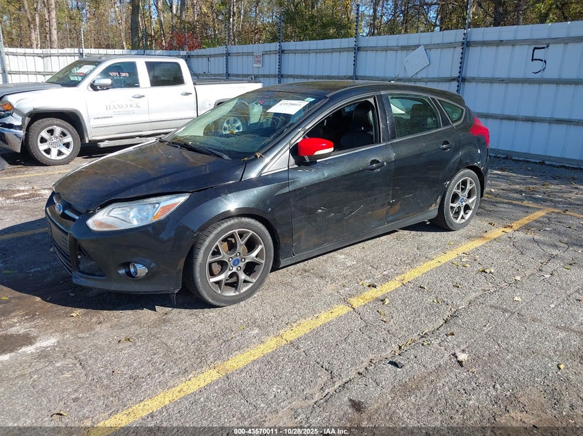 2014 FORD FOCUS SE 1FADP3K25EL389677