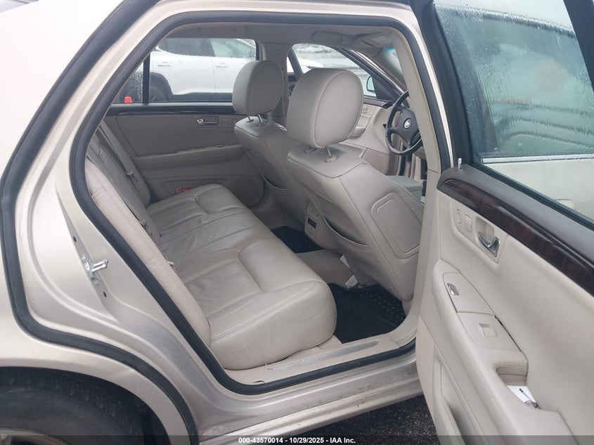 2009 Cadillac Dts 1Sd VIN: 1G6KD57Y69U105124 Lot: 43570014