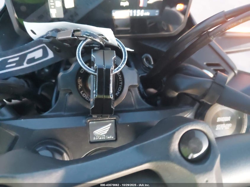 2025 Honda Cb500 F VIN: MLHPC7159S5100027 Lot: 43570062