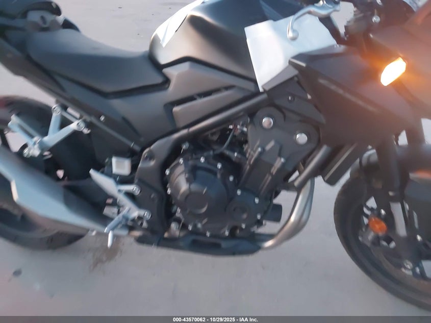 2025 Honda Cb500 F VIN: MLHPC7159S5100027 Lot: 43570062