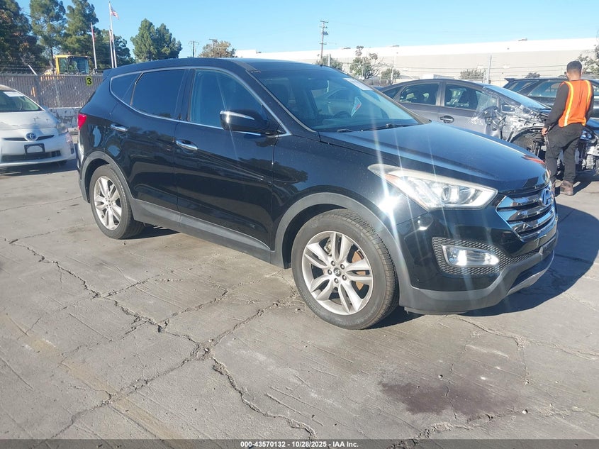 HYUNDAI SANTA FE SPORT 2.0T