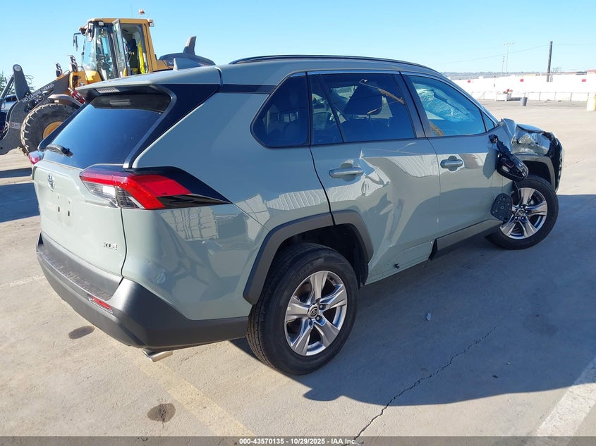 2023 TOYOTA RAV4 auction photo 4