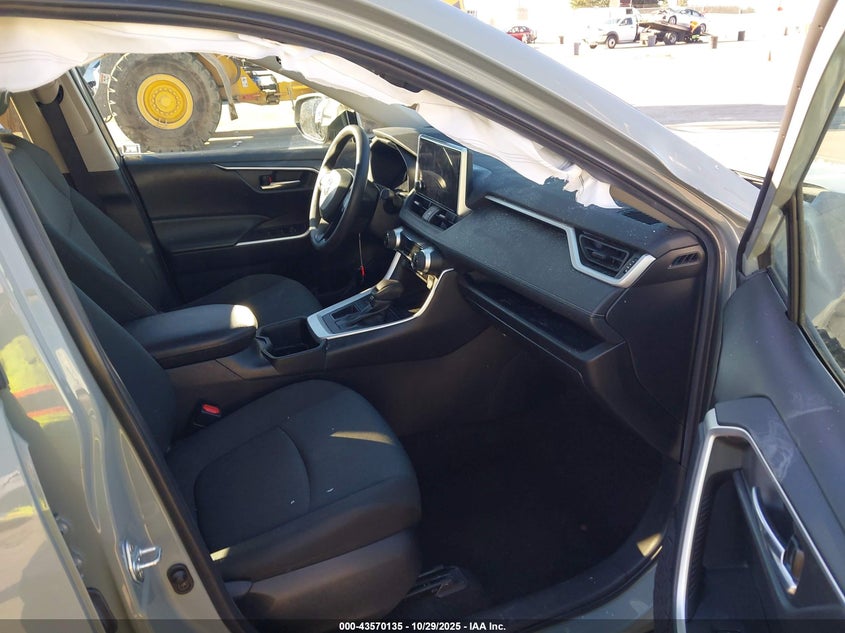 2023 TOYOTA RAV4 auction photo 5
