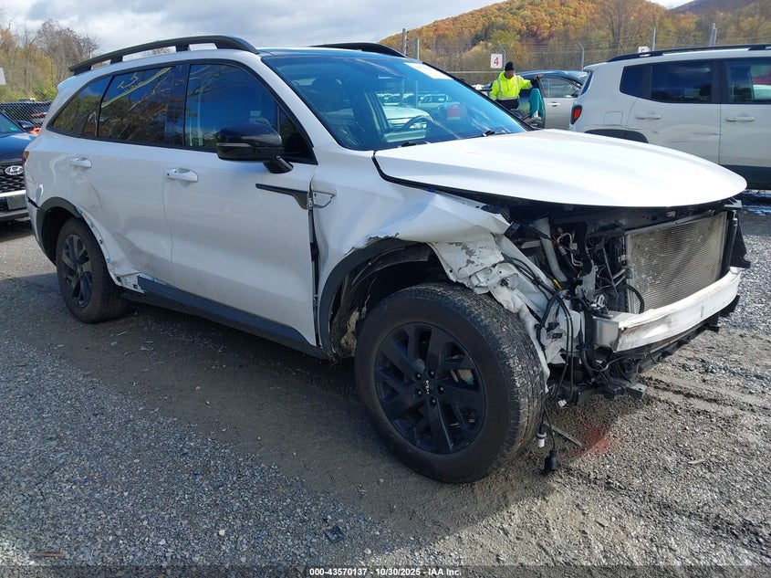 KIA SORENTO X-LINE S