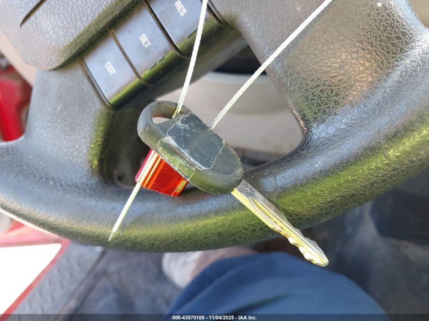 2004 Ford F-150 Stx/Xl/Xlt VIN: 1FTRX12W54FA39793 Lot: 43570189