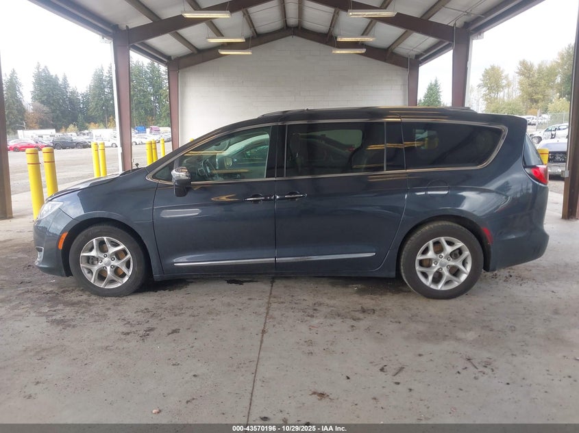2020 Chrysler Pacifica Limited VIN: 2C4RC1GG2LR209001 Lot: 43570196