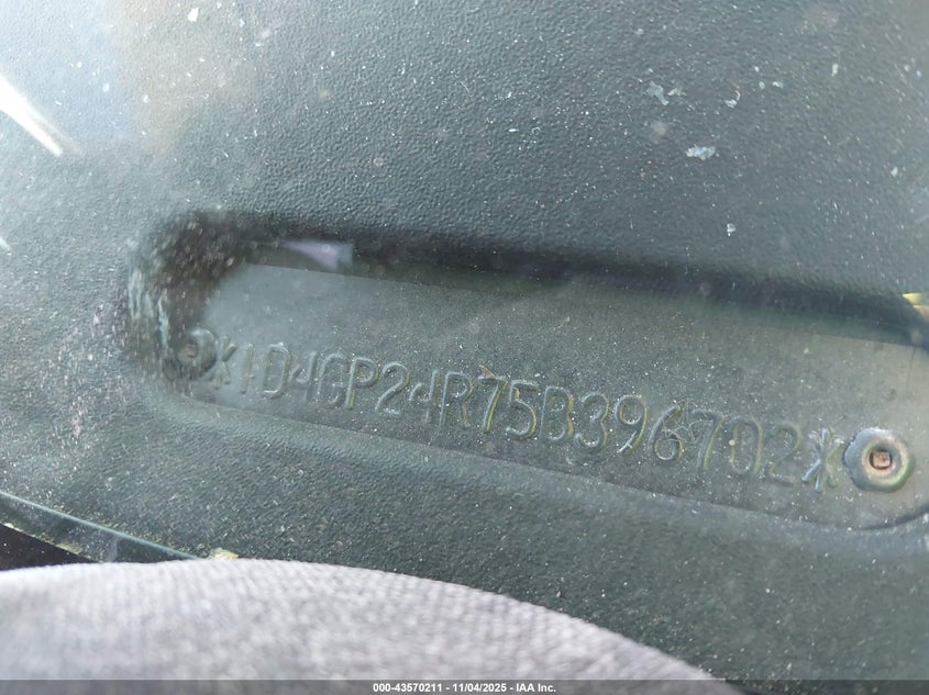 2005 Dodge Grand Caravan Se VIN: 1D4GP24R75B396702 Lot: 43570211