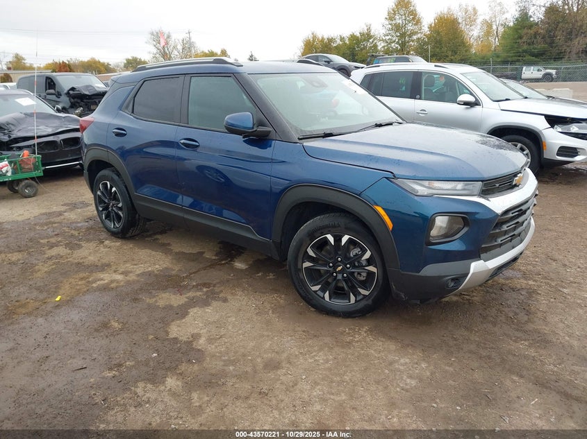CHEVROLET TRAILBLAZER FWD LT