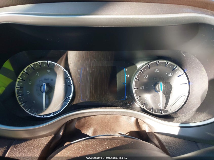 2018 Chrysler Pacifica L VIN: 2C4RC1AG5JR317196 Lot: 43570229