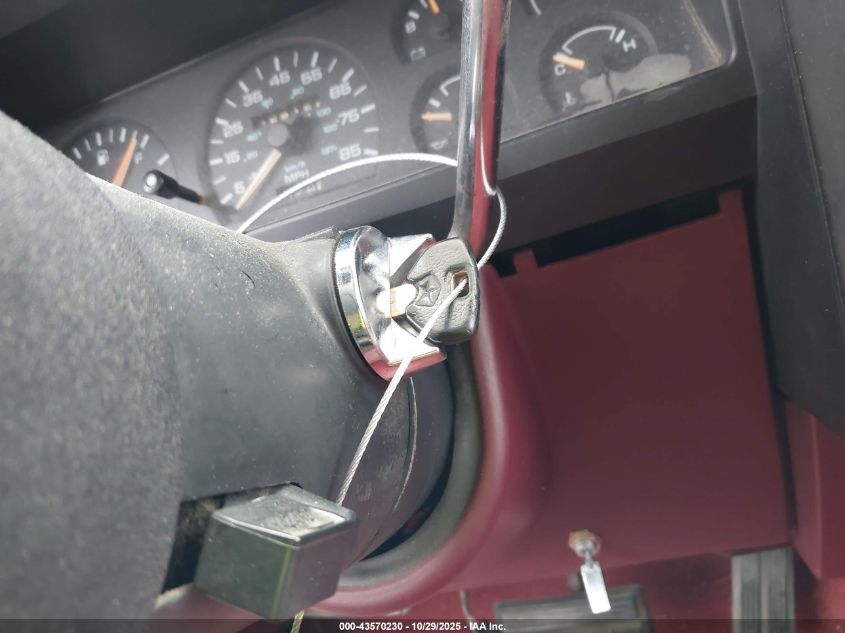 1989 Dodge Dakota VIN: 1B7FL26X0KS138453 Lot: 43570230