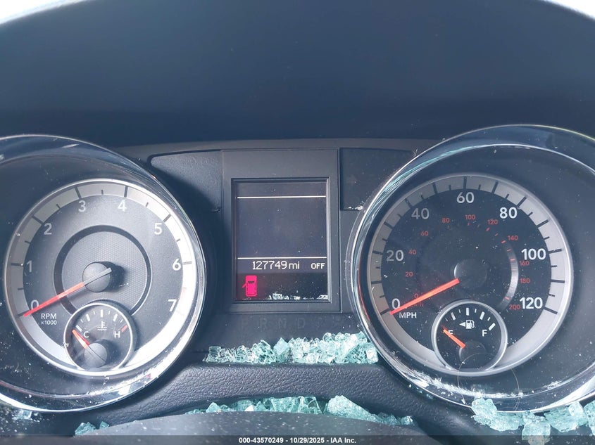 2014 Dodge Grand Caravan Sxt VIN: 2C4RDGCG2ER352474 Lot: 43570249