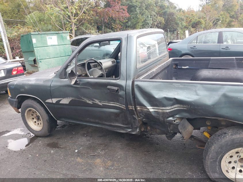 1992 Toyota Pickup 1/2 Ton Short Whlbase Stb VIN: 4TARN81A8NZ004469 Lot: 43570329