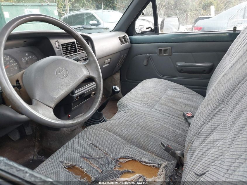 1992 Toyota Pickup 1/2 Ton Short Whlbase Stb VIN: 4TARN81A8NZ004469 Lot: 43570329