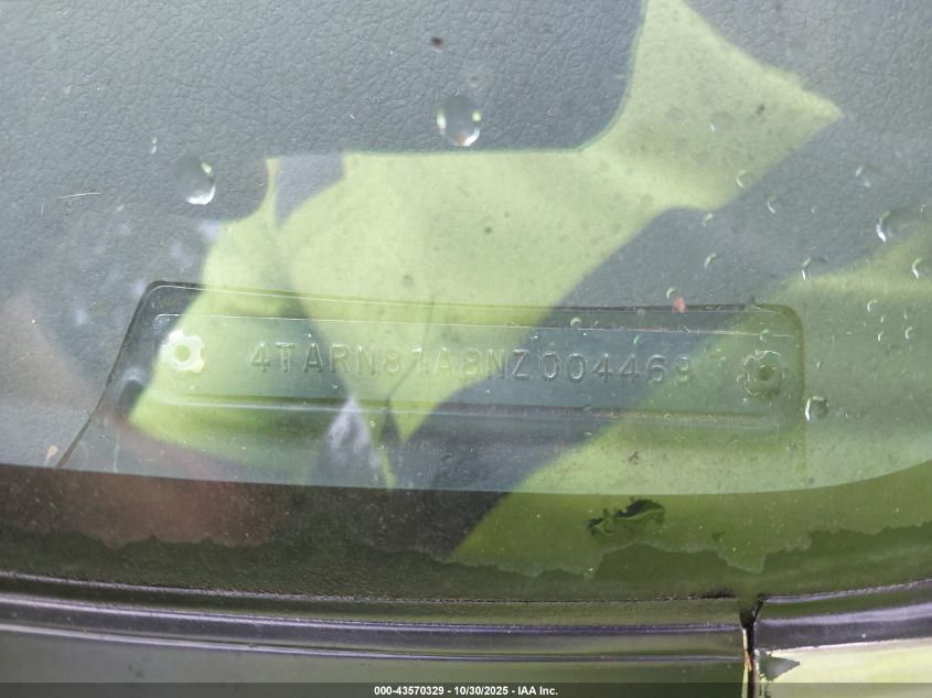 1992 Toyota Pickup 1/2 Ton Short Whlbase Stb VIN: 4TARN81A8NZ004469 Lot: 43570329