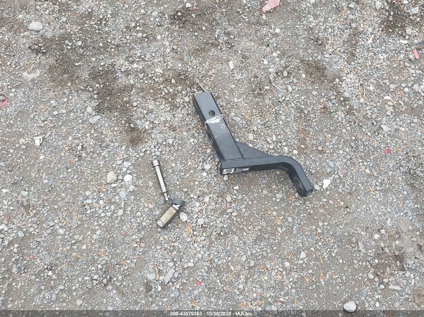 2005 Hummer H2 Sut VIN: 5GRGN22UX5H129947 Lot: 43570363