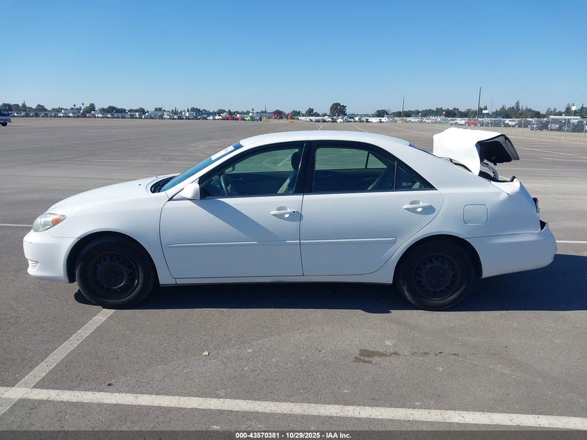 4T1BE32K35U412578 2005 TOYOTA CAMRY photo no. 14