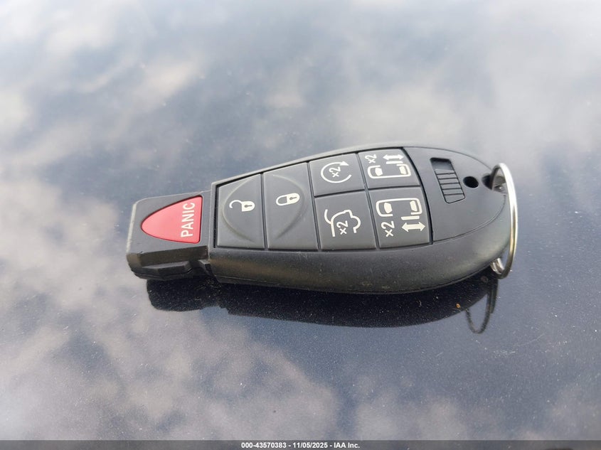 2017 DODGE GRAND CARAVAN SXT 2C4RDGCG1HR660790