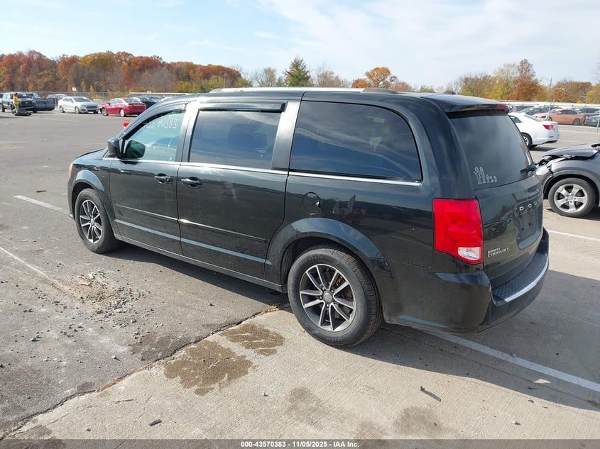 2017 DODGE GRAND CARAVAN SXT 2C4RDGCG1HR660790