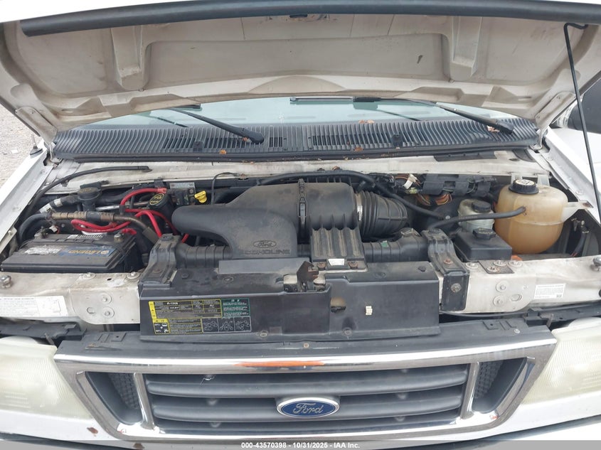 2003 Ford E-350 Super Duty Xl/Xlt VIN: 1FBSS31L83HA81160 Lot: 43570398